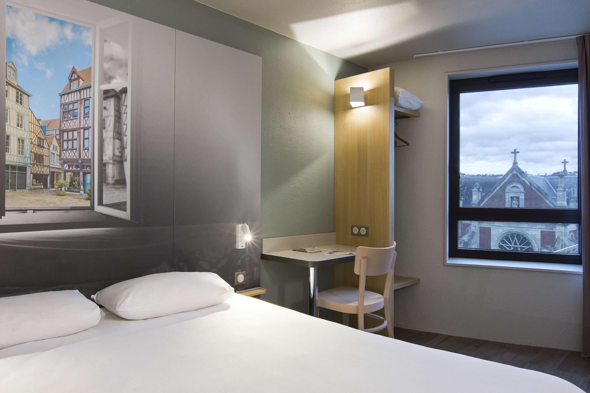 Centre Hotel 3*
