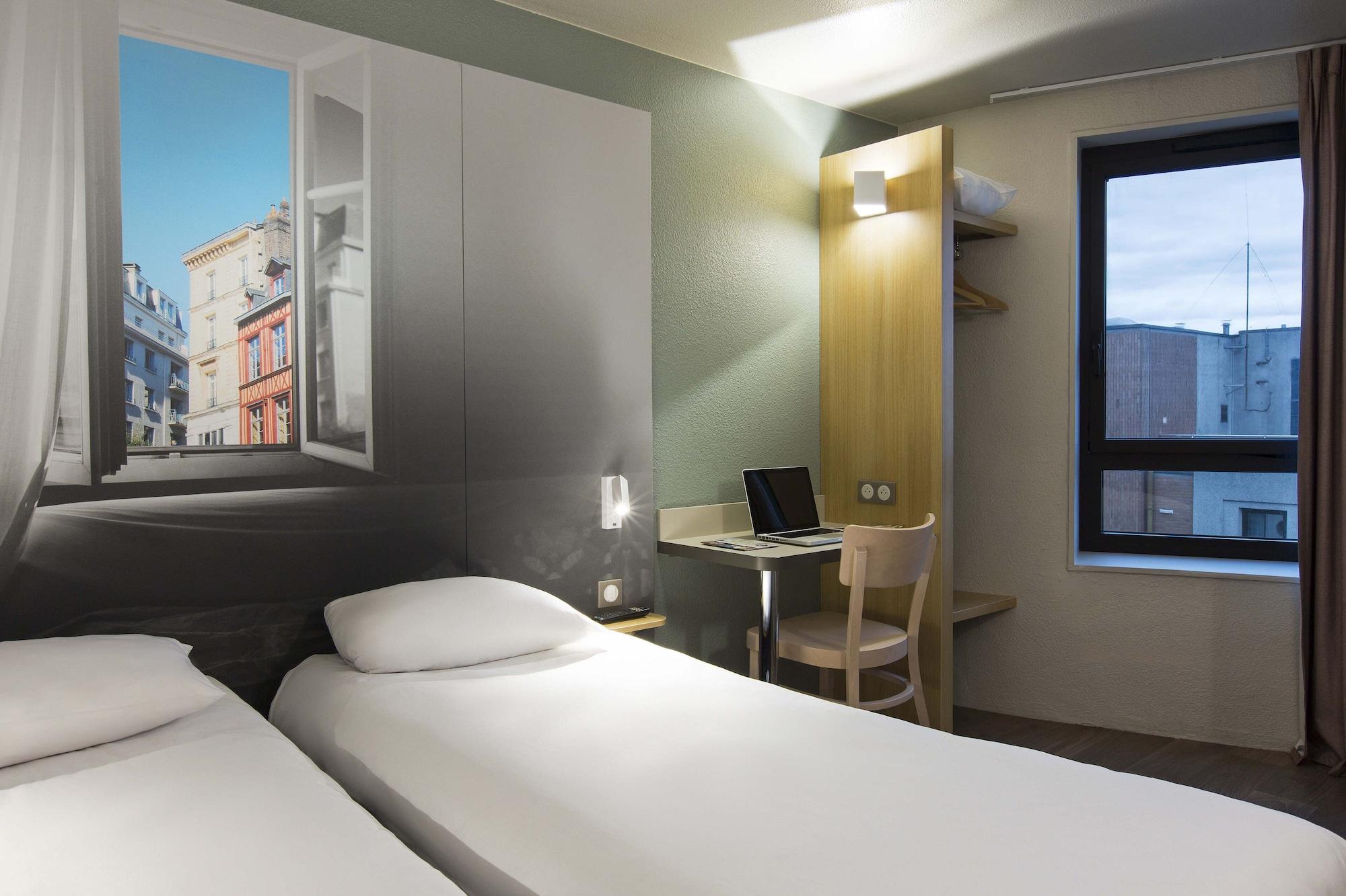 Centre Hotel 3*